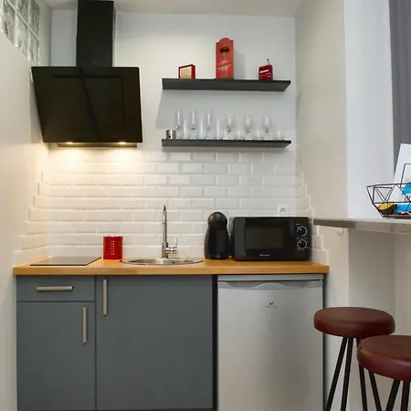 Homey Street - Parking - Proche Geneve * Annemasse